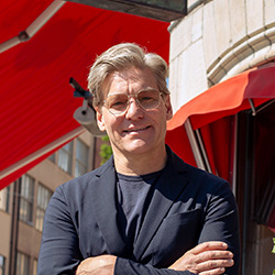 Christian Olsson, delägare till Tennstopet